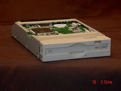 Fujitsu MCM3130SS 3.5 inch 1.3gb SCSI Optical Drive - Micro Technologies (yourdrives.com)