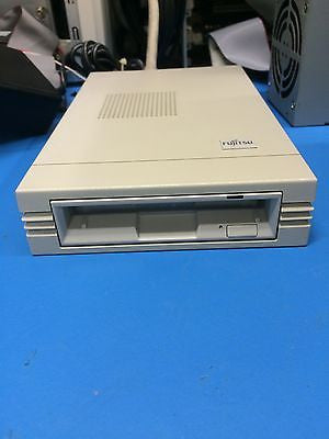 Fujitsu M2512A External SCSI Magneto Optical Drive - Micro Technologies (yourdrives.com)