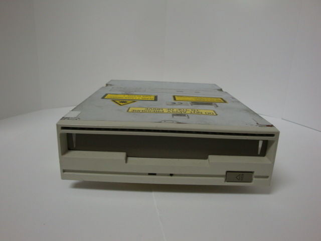 Pioneer DE-UH7101 Internal 654MB Int. Optical Drive - Micro Technologies (yourdrives.com)