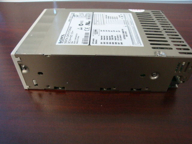 Sony SDT-11000 - Tape drive DAT 20/40Gb  DDS-4 SCSI internal 5.25" Beige Bezel - Micro Technologies (yourdrives.com)