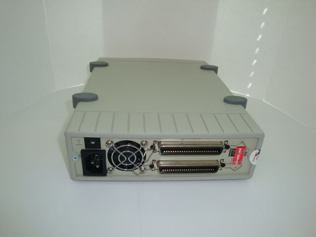 External Hitachi OD172S-11  MO Drive 2.6GB SCSI  OD172S11 - Micro Technologies (yourdrives.com)