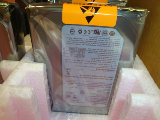 Box of 20 Seagate ST340215A  40GB Internal 7200RPM  3.5" Hard Drive FW: 3.AAD - Micro Technologies (yourdrives.com)