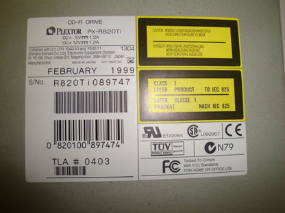 Plextor PX-R820Ti 8/20 CD-R Drive 5.25'' HH SCSI TLA0403 - Micro Technologies (yourdrives.com)