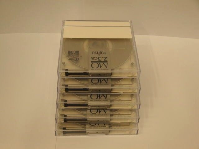 Fujitsu 2.3GB MO Media CA90002-C031 5-Pack Rewritable 3.5" - Micro Technologies (yourdrives.com)