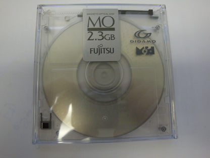 Fujitsu 2.3GB MO Media CA90002-C031 5-Pack Rewritable 3.5" - Micro Technologies (yourdrives.com)