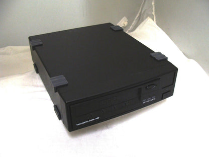 Tandberg SLR75 Data External Tape Drive 38/75GB SCSI III - Micro Technologies (yourdrives.com)