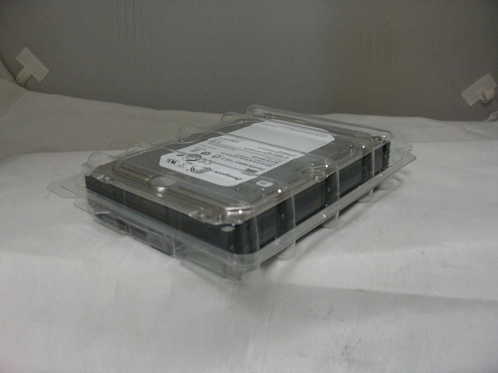 NEW Seagate ST1000NM0033 SN03 Firmware  ES.3 1TB Int HDD SATA 6Gb/s 9ZM173-003 - Micro Technologies (yourdrives.com)