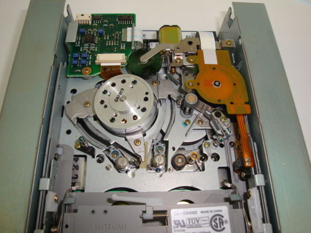 Compaq 242401-001 340593-001 DDS3 SCSI DAT Dr 12/24GB Int 5.25" - Micro Technologies (yourdrives.com)