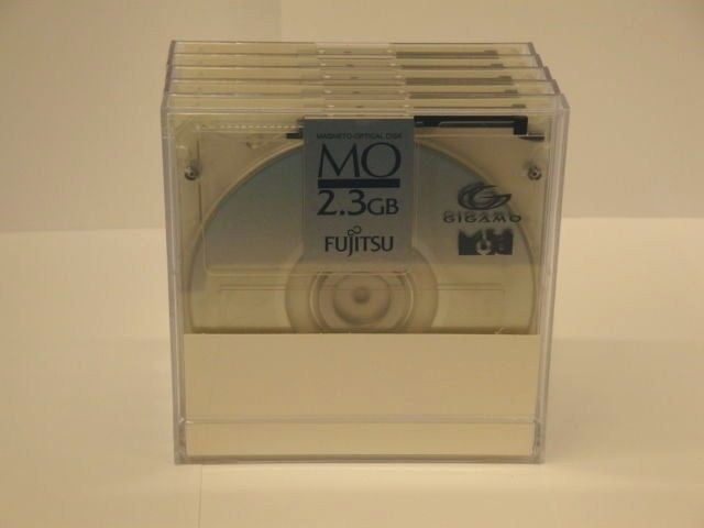Fujitsu 2.3GB MO Media CA90002-C031 5-Pack Rewritable 3.5" - Micro Technologies (yourdrives.com)