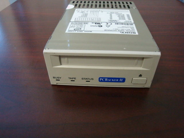 Sony SDT-11000 - Tape drive DAT 20/40Gb  DDS-4 SCSI internal 5.25" Beige Bezel - Micro Technologies (yourdrives.com)