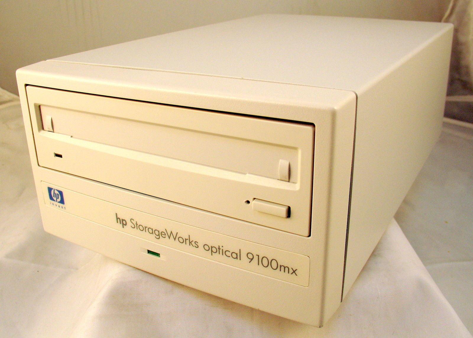 HP C1114-69014 External 9.1GB  Drive SCSI Narrow 50 Pin - Micro Technologies (yourdrives.com)