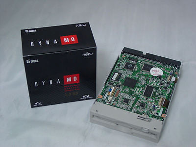 Fujitsu MCR3230SS SCSI 3.5 inch Optical Drive and CA90002-C031 - Micro Technologies (yourdrives.com)