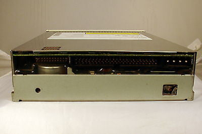 Plasmon 201812-000 Internal SCSI MO Drive 5.2GB With NEW Bezel  SMO-F551 - Micro Technologies (yourdrives.com)