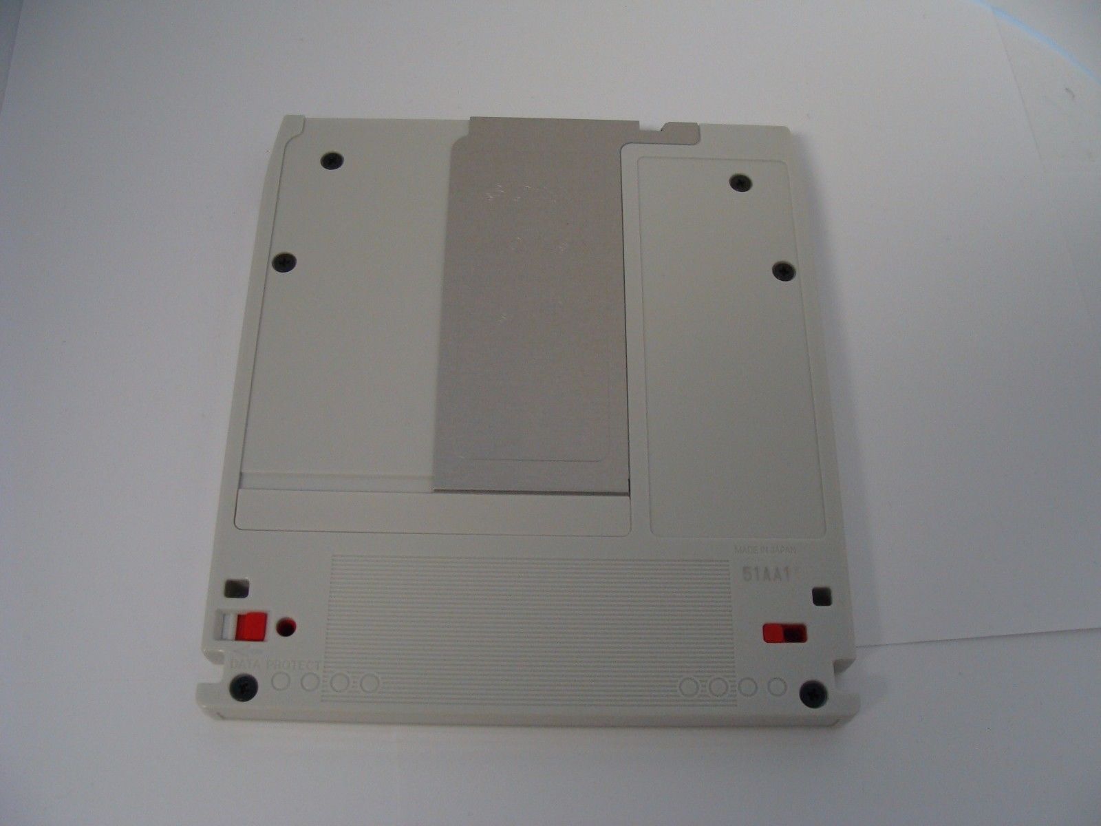 Sony EDM-2300C 1 Piece 2.3GB 512 b/s RW MO Media (same as EDM-2300B) - Micro Technologies (yourdrives.com)