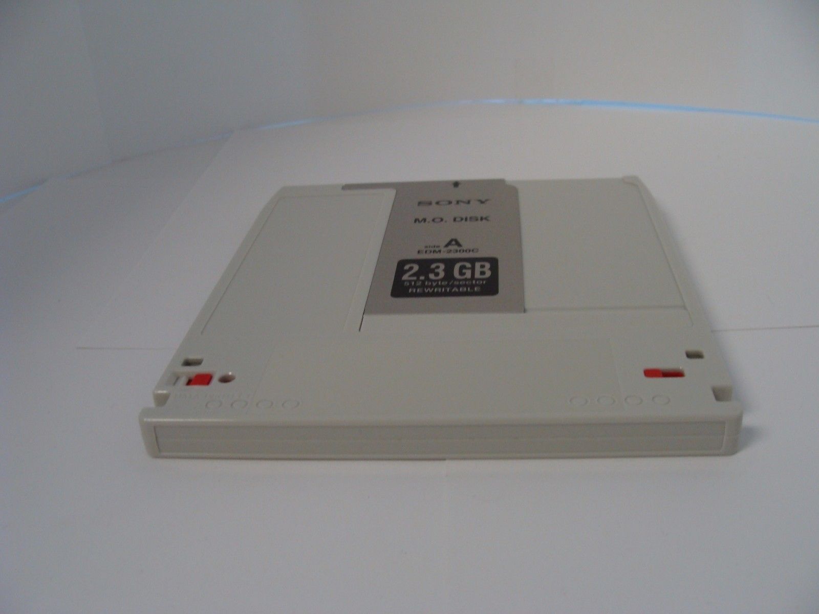 Sony EDM-2300C 1 Piece 2.3GB 512 b/s RW MO Media (same as EDM-2300B) - Micro Technologies (yourdrives.com)